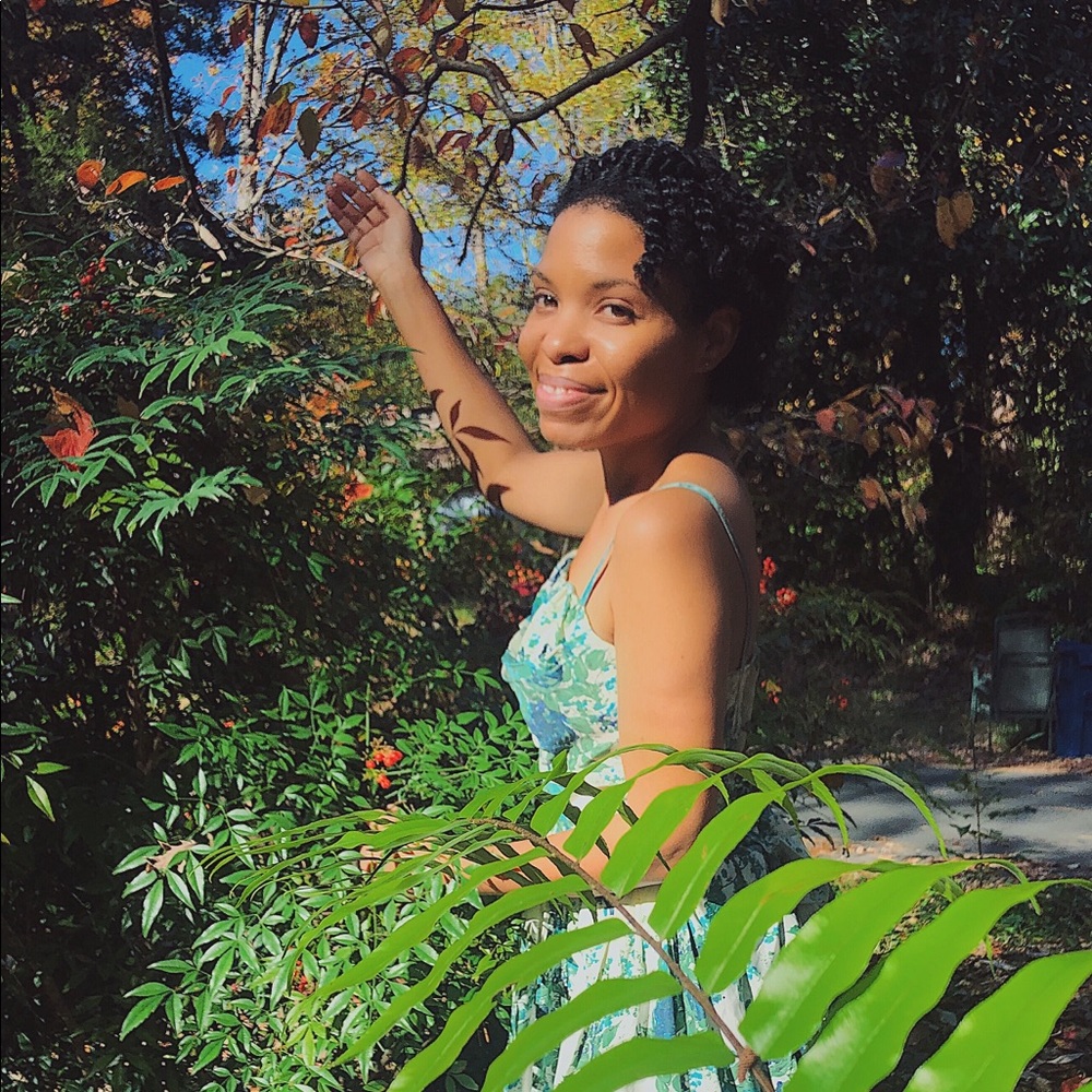 Meet your Posher, Aisha